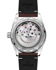 Cassa in acciaio inox da 41 mm con lunetta girevole unidirezionale in alluminio anodizzato nero e scala graduata con inserti in Super-LumiNova